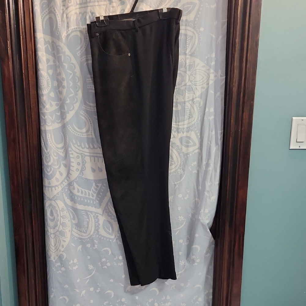 Women's Black Suede-front Pants